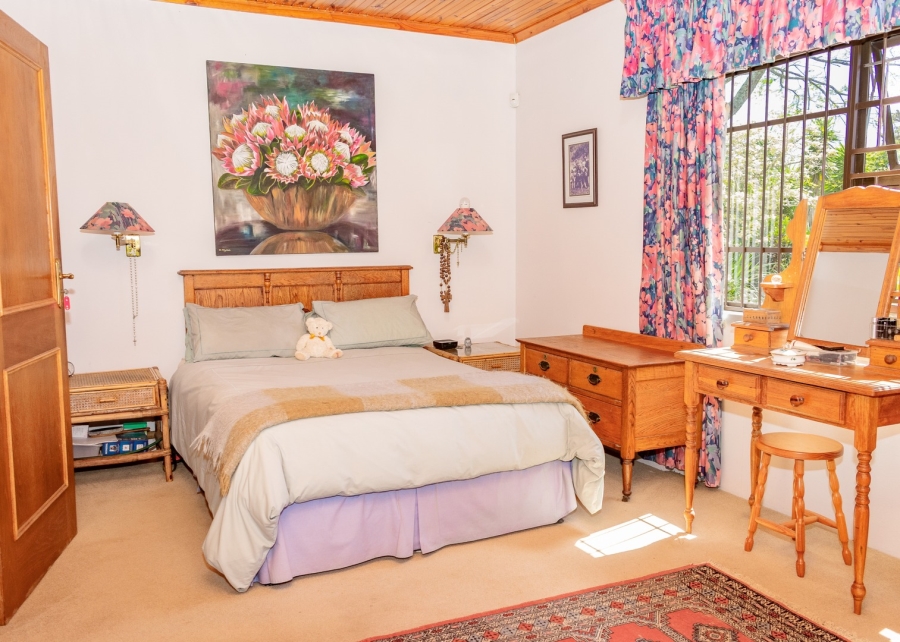 8 Bedroom Property for Sale in Colleen Glen Eastern Cape